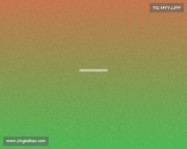 《巾帼须眉竞锋芒：电竞场的双星争辉》